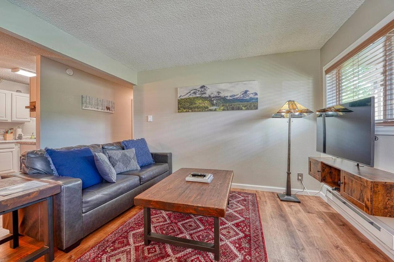 אבון Riverfront Family-Friendly Condo מראה חיצוני תמונה